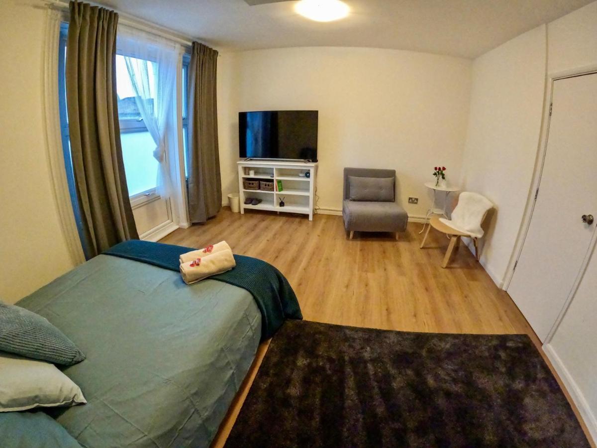 Lovely One Bedroom Flat In The Heart Of London Eksteriør billede