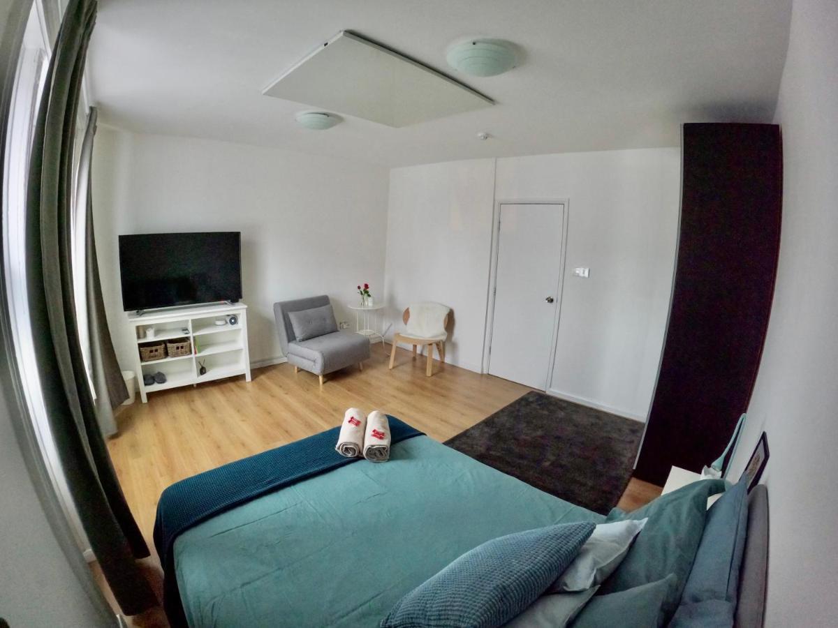Lovely One Bedroom Flat In The Heart Of London Eksteriør billede
